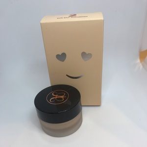 Benefit foundation, Anastasia concealer